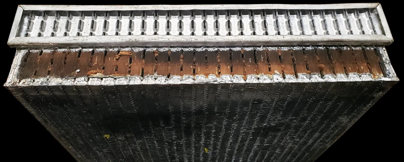 Cellular radiator core replaced with a tubular core