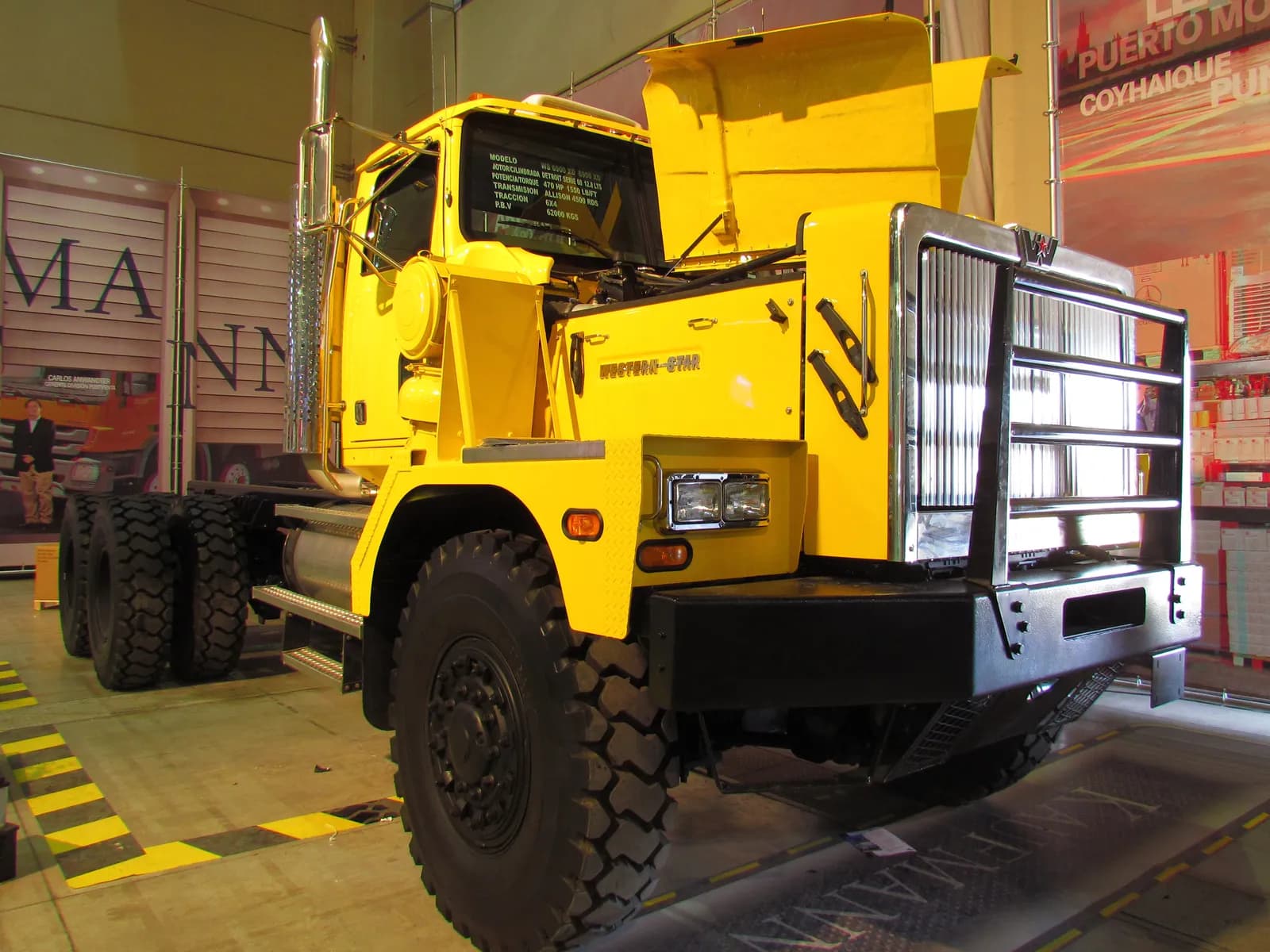 Commercial truck